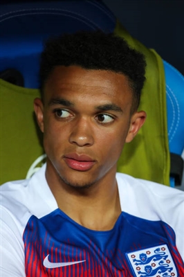 Trent Alexander-Arnold Poster 3357359