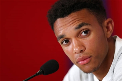 Trent Alexander-Arnold Poster 3357395