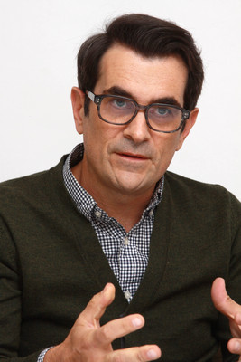 Ty Burrell Poster 2366136