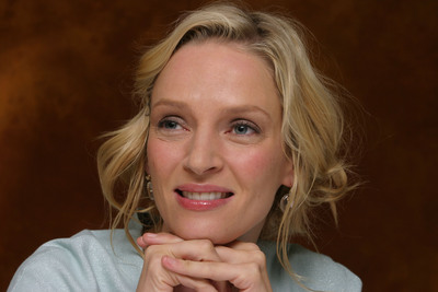 Uma Thurman Poster 2236103