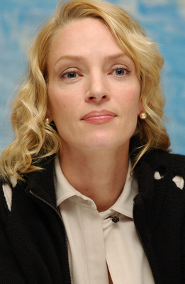 Uma Thurman Poster 2388061
