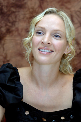 Uma Thurman Poster 2397684