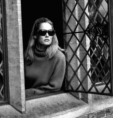 Ursula Andress Poster 2600237