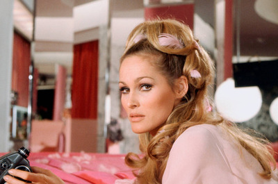 Ursula Andress Poster 2682023