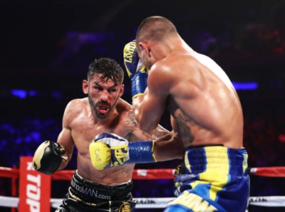Vasiliy Lomachenko Poster 3582961