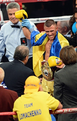 Vasiliy Lomachenko Poster 3582976