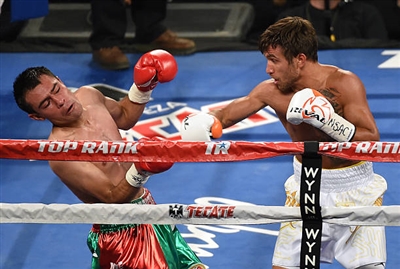 Vasiliy Lomachenko Poster 3582993