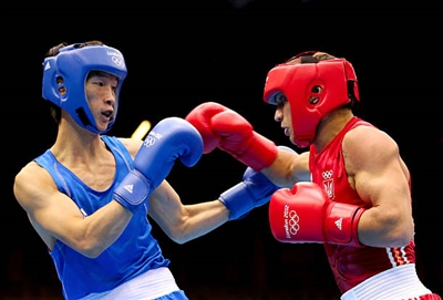 Vasiliy Lomachenko Poster 3583082