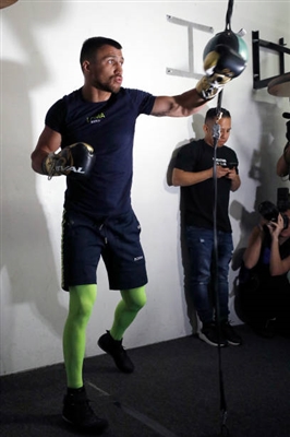 Vasiliy Lomachenko Poster 3583154