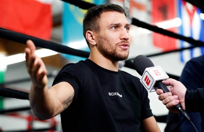 Vasiliy Lomachenko Poster 3583213