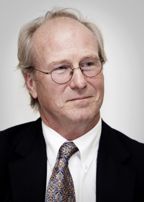 William Hurt Poster 2249008