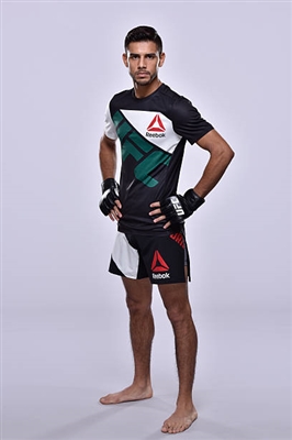 Yair Rodriguez Poster 3525445