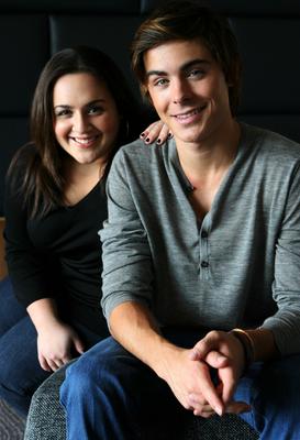 Zac Efron Poster 2210020