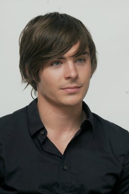 Zac Efron Poster 2258282