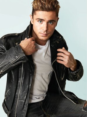 Zac Efron Poster 2703302