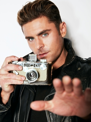 Zac Efron Poster 3876671
