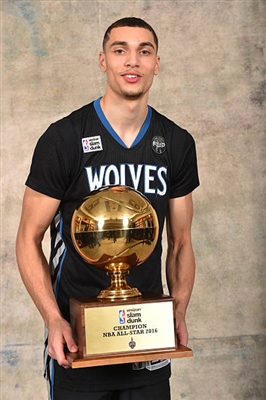 Zach LaVine Poster 3417412