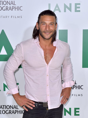 Zach Mcgowan Poster 2795832