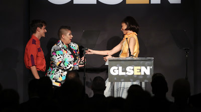 Zendaya Poster 2834708