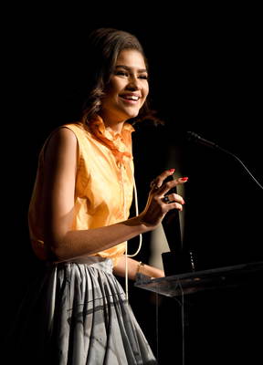 Zendaya Poster 2834902