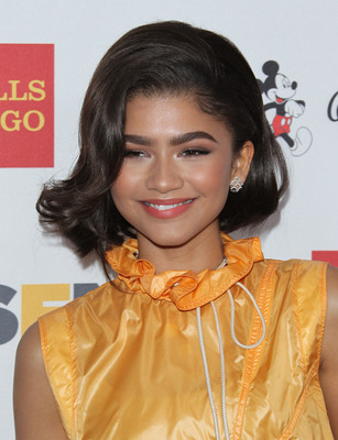 Zendaya Poster 2834918