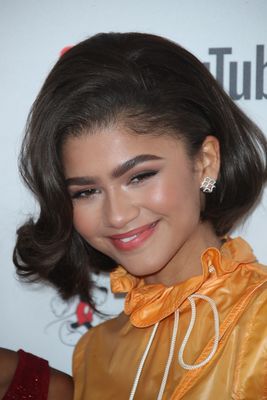 Zendaya Poster 2834960