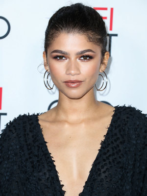 Zendaya Poster 3908110