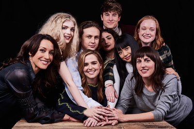 Zoey Deutch Poster 2697535