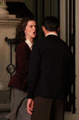 Zoey Deutch Poster 2697575