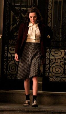 Zoey Deutch Poster 2697673