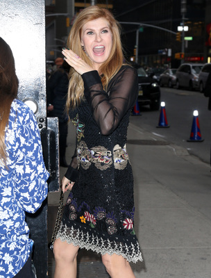Zoey Deutch Poster 2698036