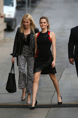 Zoey Deutch Poster 2698141