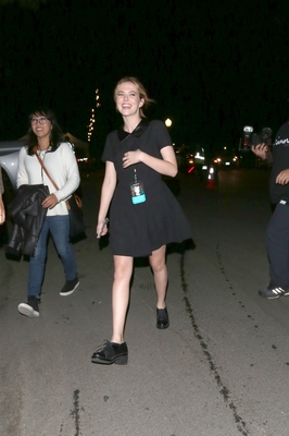 Zoey Deutch Poster 2698361