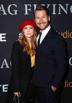 Zoey Deutch Poster 2860299