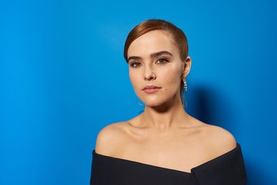 Zoey Deutch Poster 3147022