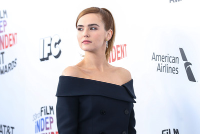 Zoey Deutch Poster 3181097