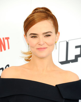 Zoey Deutch Poster 3181123