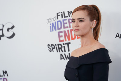 Zoey Deutch Poster 3181143