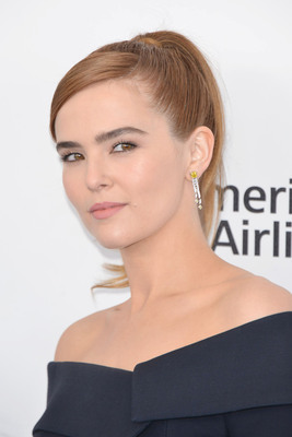Zoey Deutch Poster 3181160