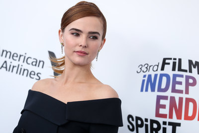 Zoey Deutch Poster 3181364