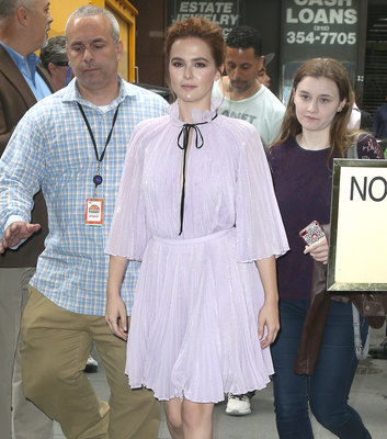 Zoey Deutch Poster 3313133