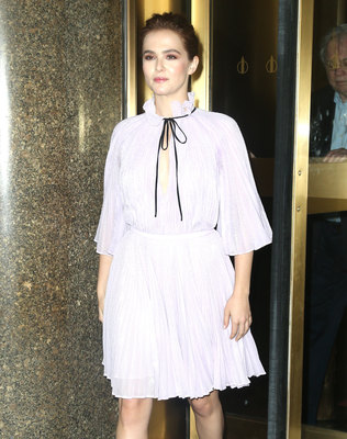Zoey Deutch Poster 3313170