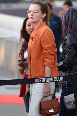 Zoey Deutch Poster 3314013