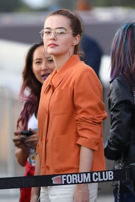 Zoey Deutch Poster 3314069