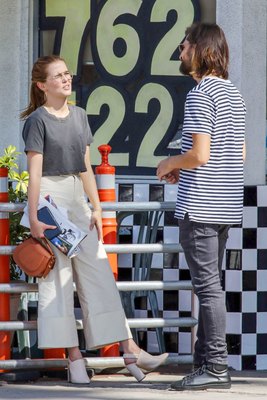 Zoey Deutch Poster 3314463