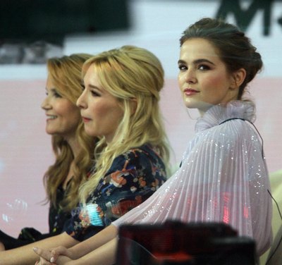 Zoey Deutch Poster 3321575