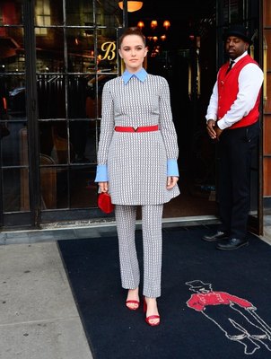 Zoey Deutch Poster 3321759