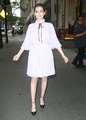 Zoey Deutch Poster 3321787