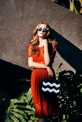 Zoey Deutch Poster 3664954