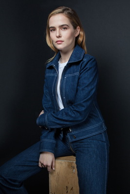 Zoey Deutch Poster 3664956